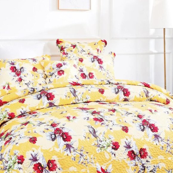Radiant Sunshine Yellow Hummingbirds Floral Quilt Bedspread Set Botanical Garde